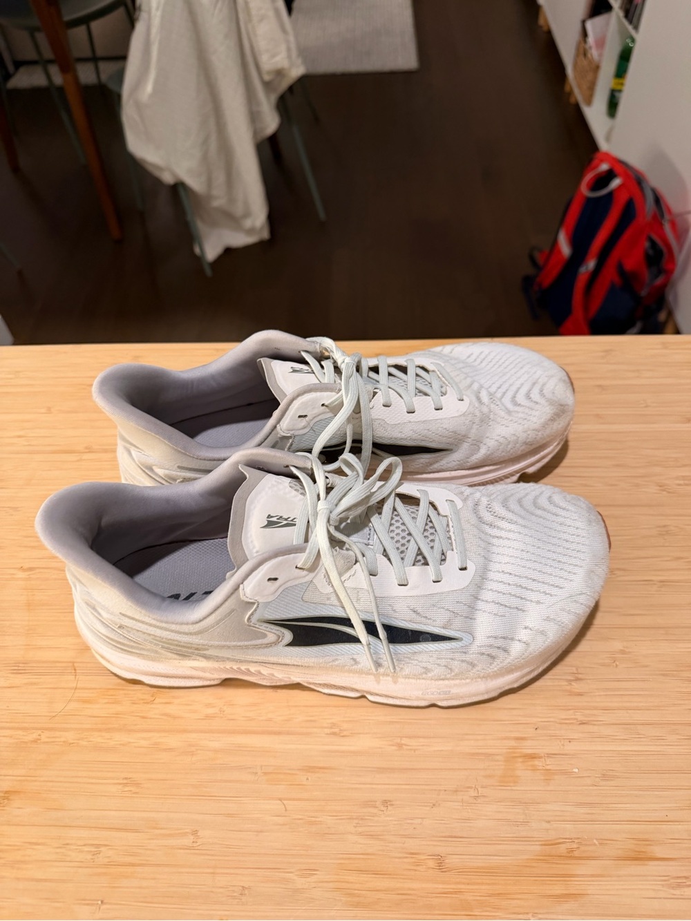 Altra Torin 6 Men 11.5 White/Grey
